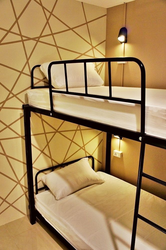 Link Corner Hostel Бангкок Экстерьер фото