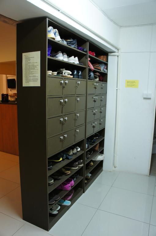 Link Corner Hostel Бангкок Экстерьер фото